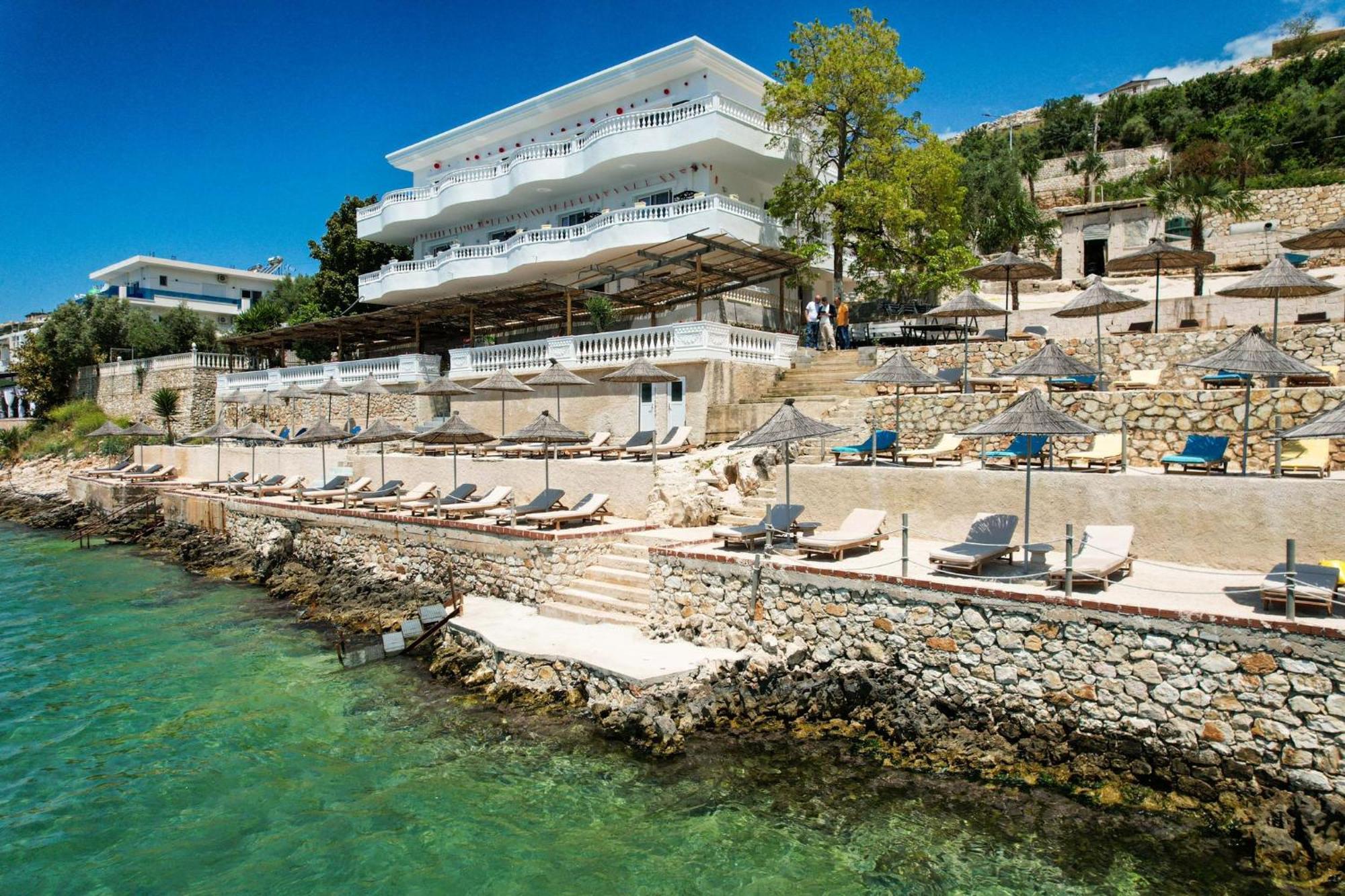 Cako Rooms Saranda Exterior foto